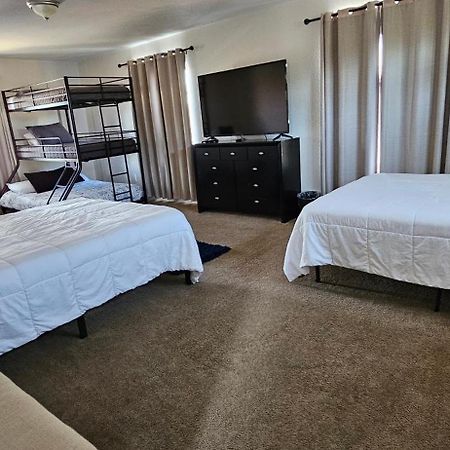 Rustic Warm Fireplace 5 Room Sleeps 16 Las Vegas Luaran gambar